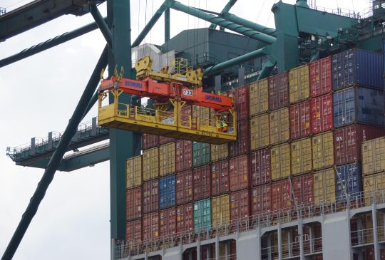 hesselvisser-containers-2018438_1920